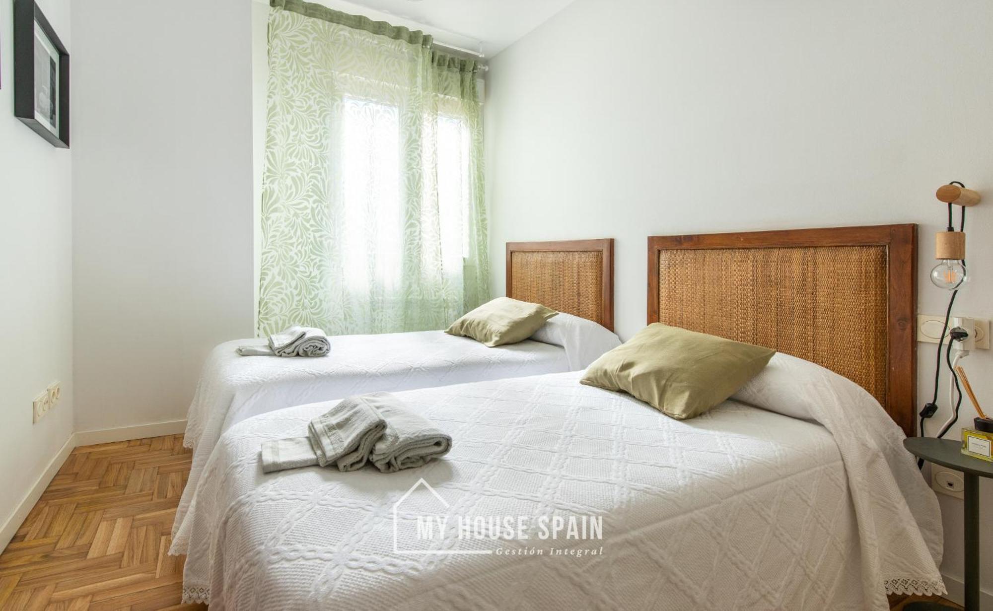 Myhousespain- Precioso Piso Playa Poniente Gijón Eksteriør bilde